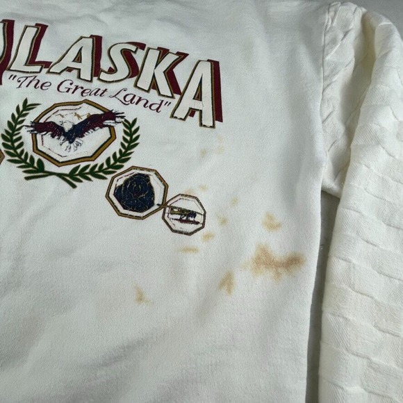 Vintage Alaska The Great Land 90s crewneck sweatshirt distressed/stained - Picture 4 of 4